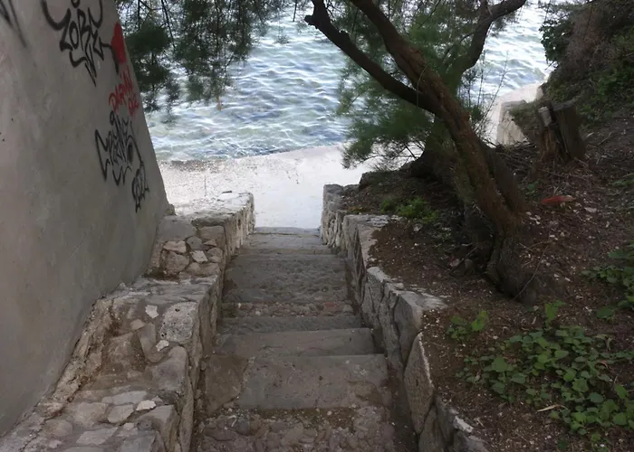 Διαμέρισμα Beachfront Drazen With Patio & Parking Σπλιτ
