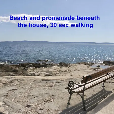 Apartment Beachfront Drazen With Patio & Parking Split